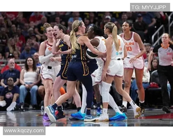 2018年WNBA季后赛太阳队与风暴队的激烈对决回顾与精彩瞬间分析 2018年WNBA季后赛太阳队与风暴队的激烈对决回顾与精彩瞬间分析