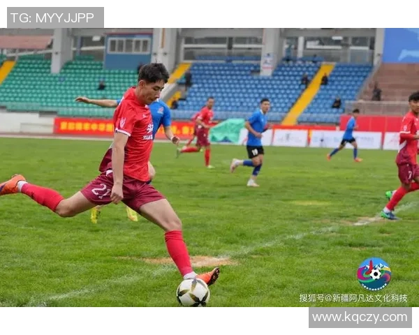 足球明星出场佩戴耳麦引发热议科技与产品结合的新趋势